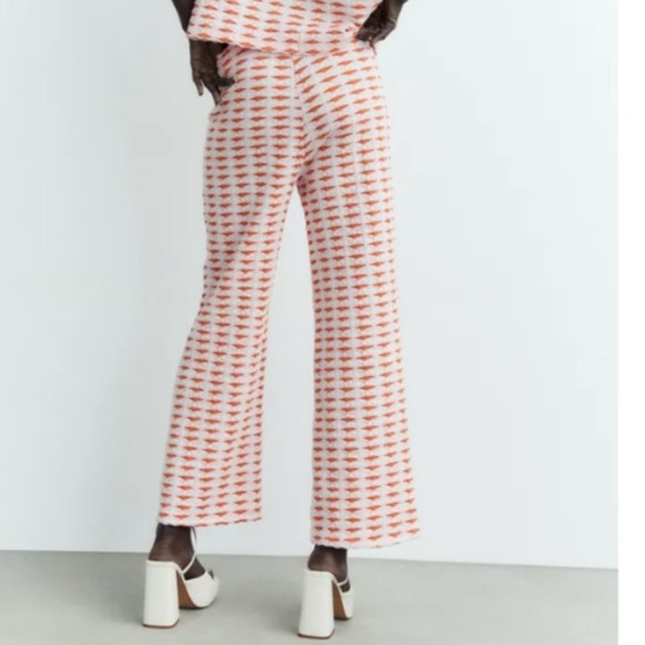 ❤️2/$50❤️[S] Zara Jaquered White Orange Pink Crochet Textured Wide Leg Pant - Picture 2 of 13